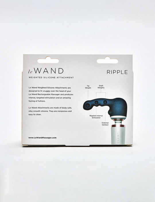 Le Wand Accessory Ripple Weighted back packaging