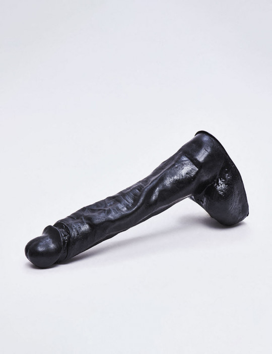 Big Black Dildo in 33cm