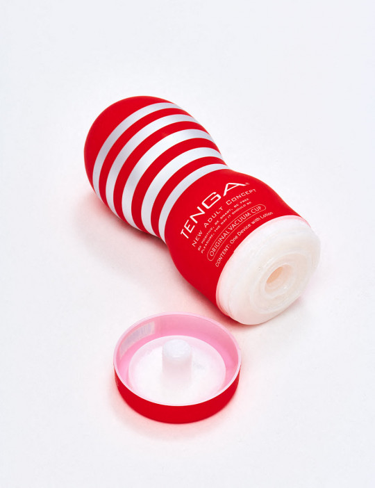 Masturbator Tenga Original vacuum cup opened