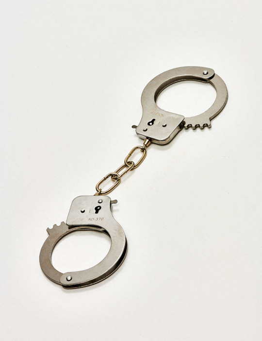 Handcuffs Stainless steel from Easy Toys details