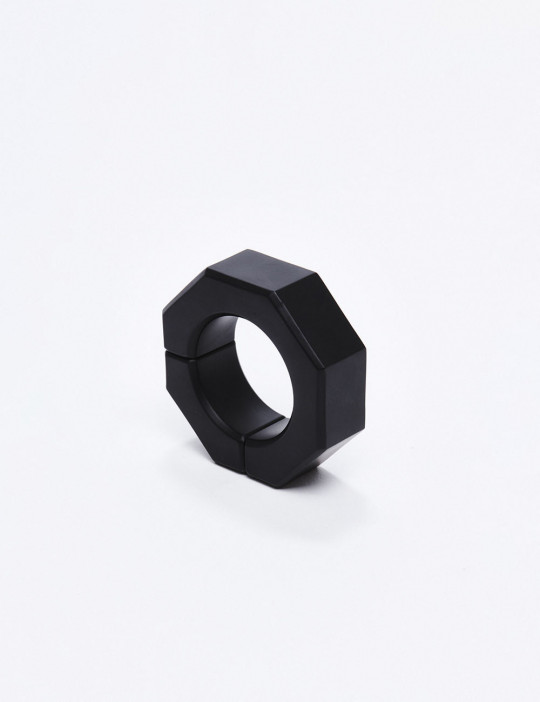 Metal Cock Ring Ze Nut 20mm