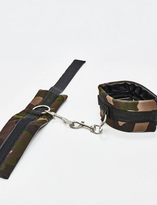 Wrist or Ankle Cuffs Camo Universal from Colt detail