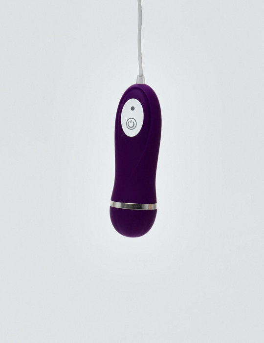 Shequ Realistic & Vibrating Dildo